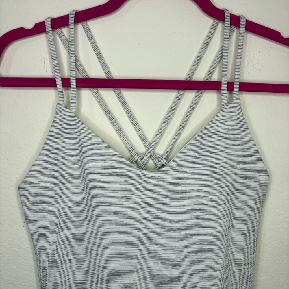 Lululemon Create Your Calm Tank size 8 - Thumbnail 3