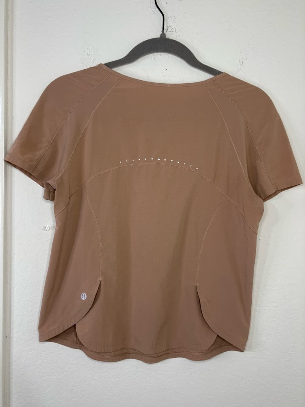 Lululemon Lightweight Stretch Running Short Sleeve Shirt pink clay size 4 - Thumbnail 8