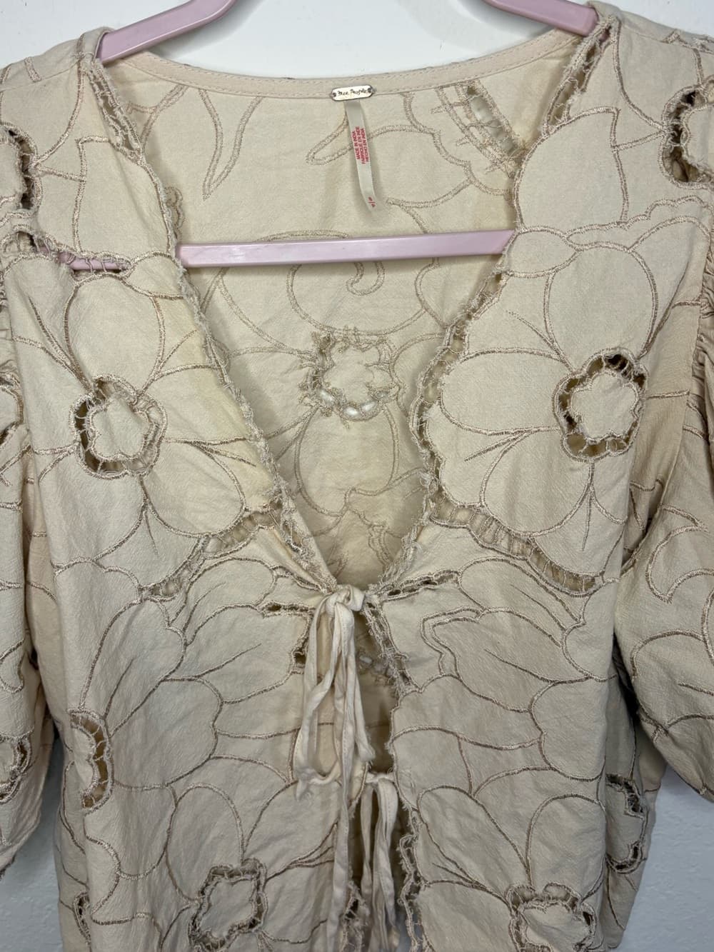 Free People June Top with balloon sleeves and floral embroidery tie front size S - Thumbnail 7