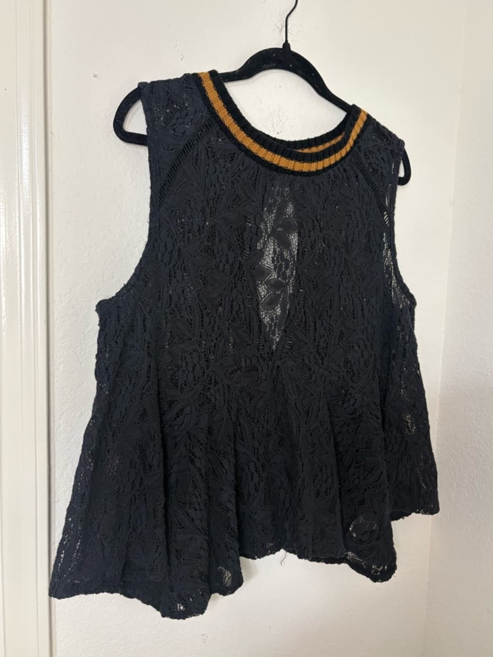 Free People Masie All Star Sheer Lace Tank Top size Large black - Thumbnail 2