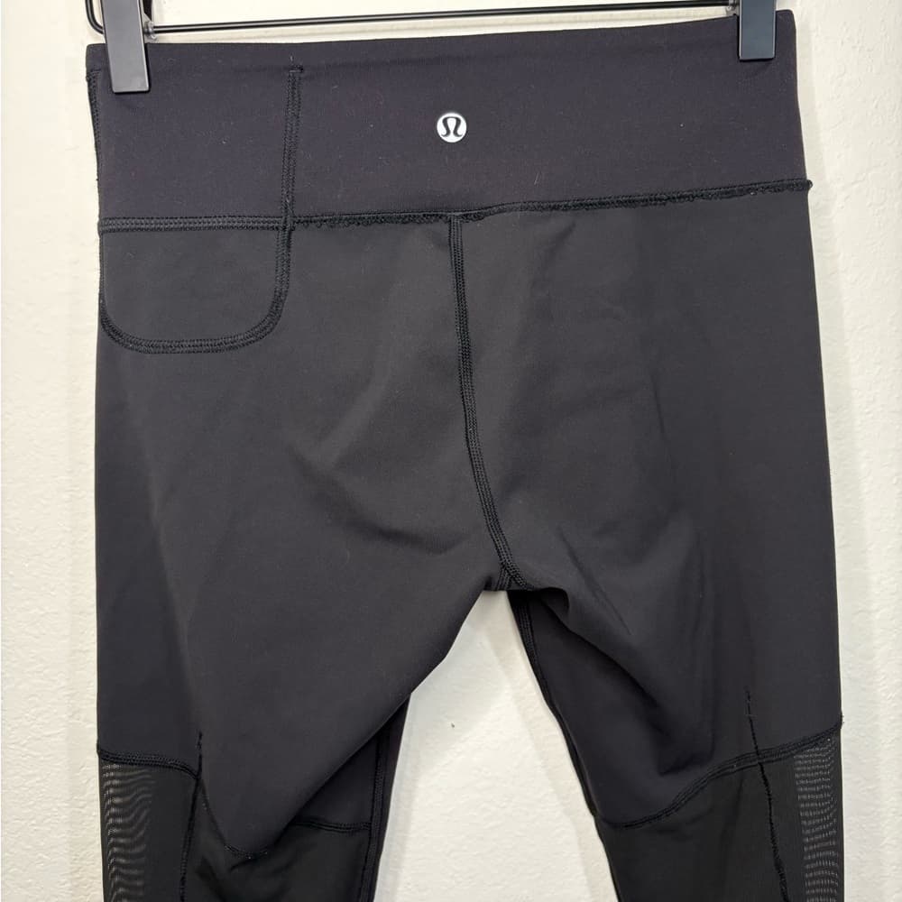 Lululemon Breathe Easy Leggings size 4 - Thumbnail 6