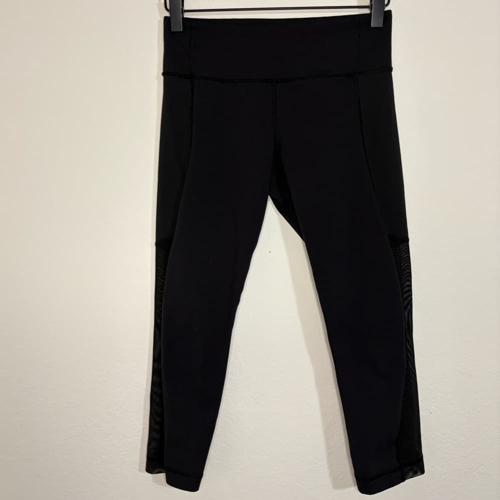 Lululemon Breathe Easy Leggings size 4 - Thumbnail 2