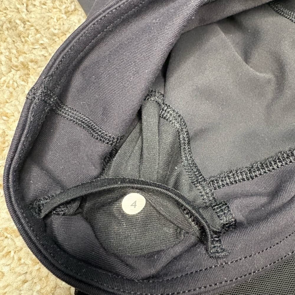 Lululemon Breathe Easy Leggings size 4 - Thumbnail 9