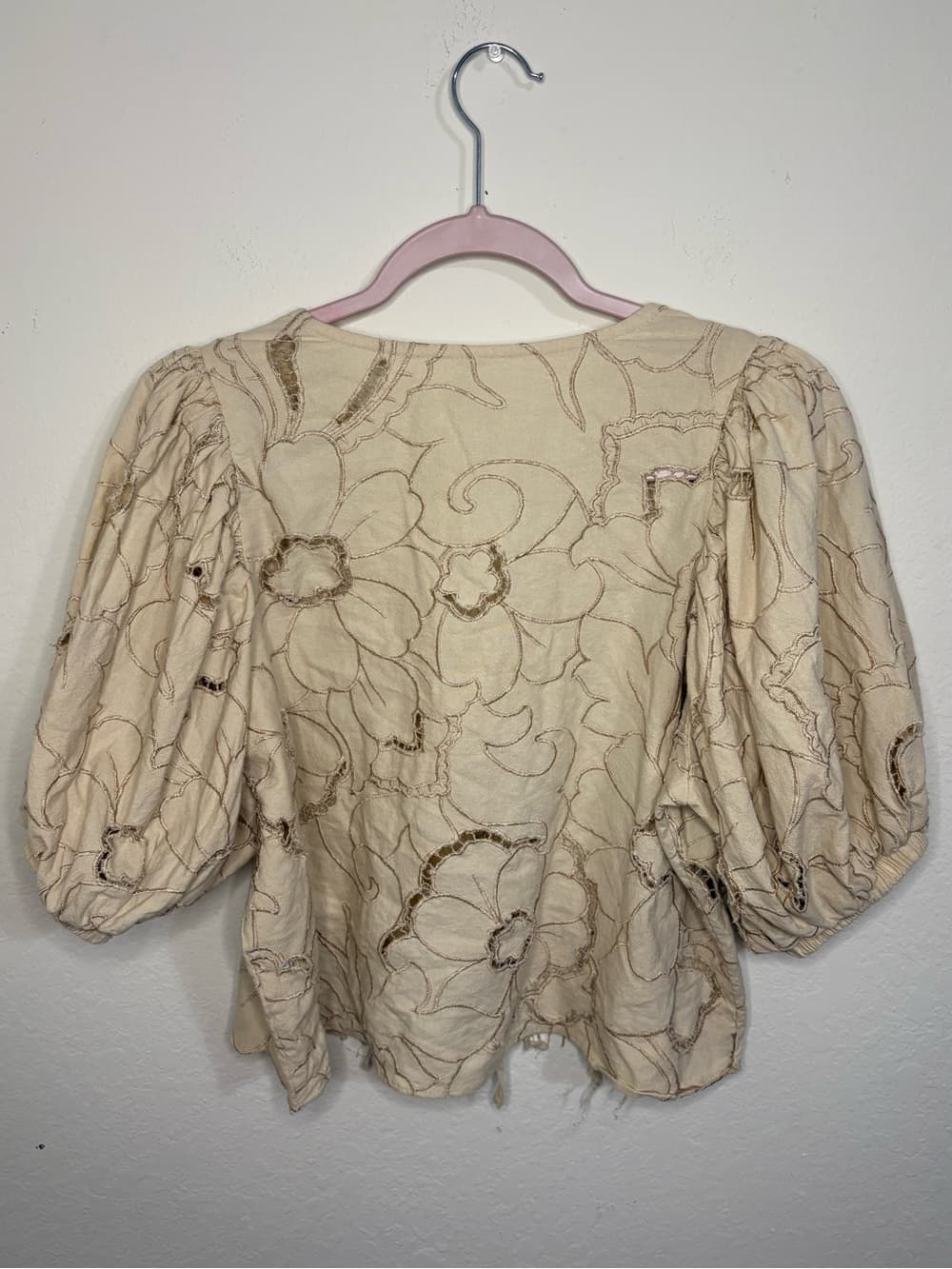 Free People June Top with balloon sleeves and floral embroidery tie front size S - Thumbnail 9