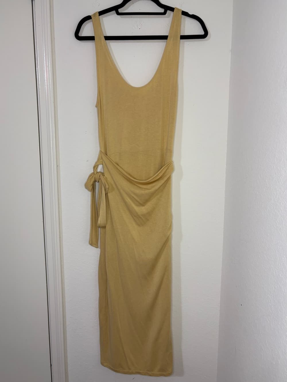 Vince Yellow Scoop Neck Camisole Wrap Dress Rayon size Small - Thumbnail 4