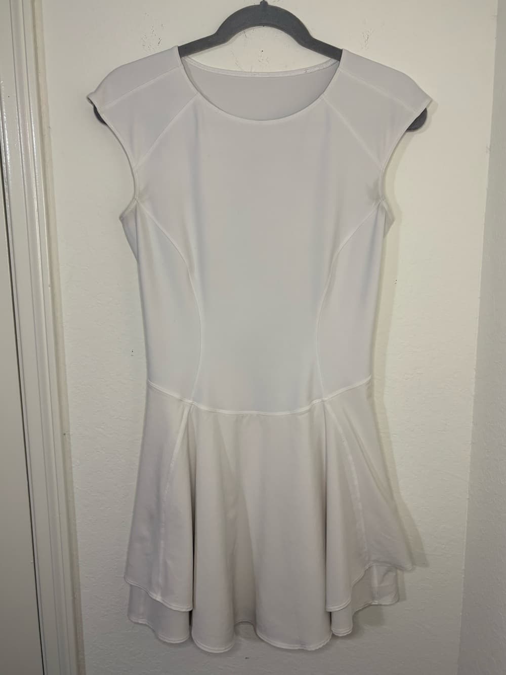 Lululemon Everlux Mesh-Back Tennis Dress white size 8 - Thumbnail 3
