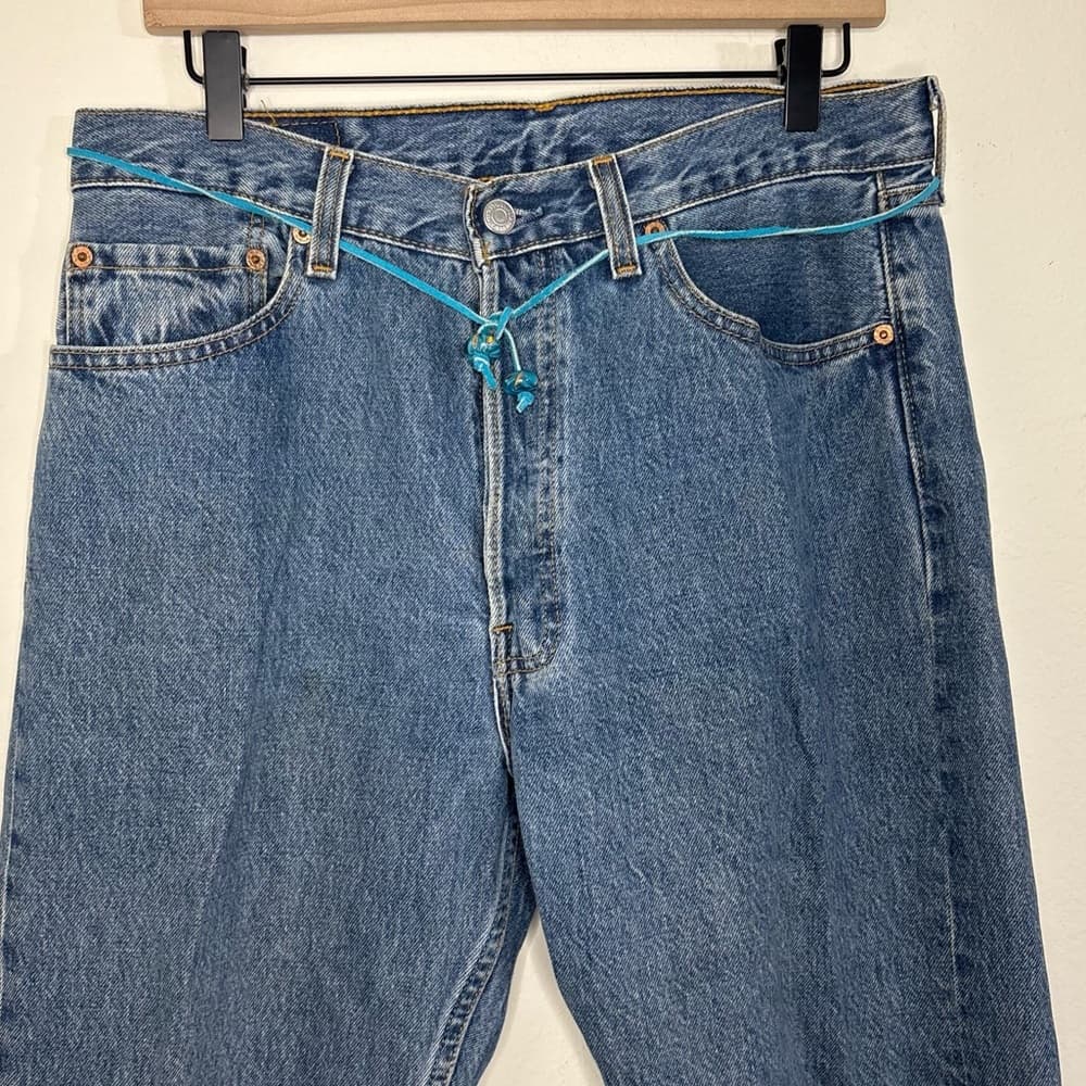 Levi 501 Embroidered Women’s Cropped Jeans with Slits - Thumbnail 6