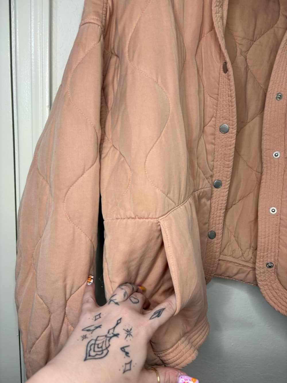 Blank NYC Quilted Snap-Front Carnation Jacket - Dusty Pink / peach size medium - Thumbnail 10