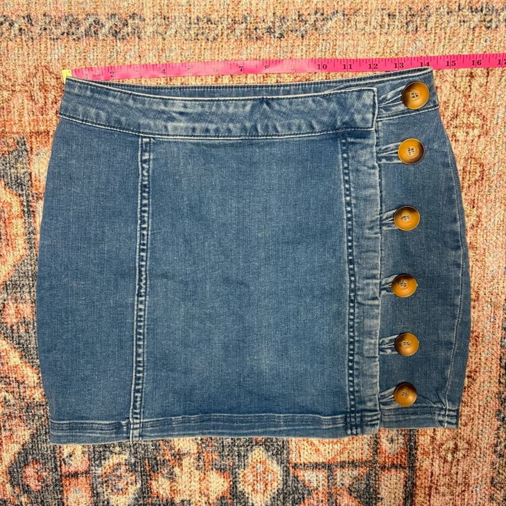 Free People Little Daisies Denim Mini Skirt size 2 - Thumbnail 9
