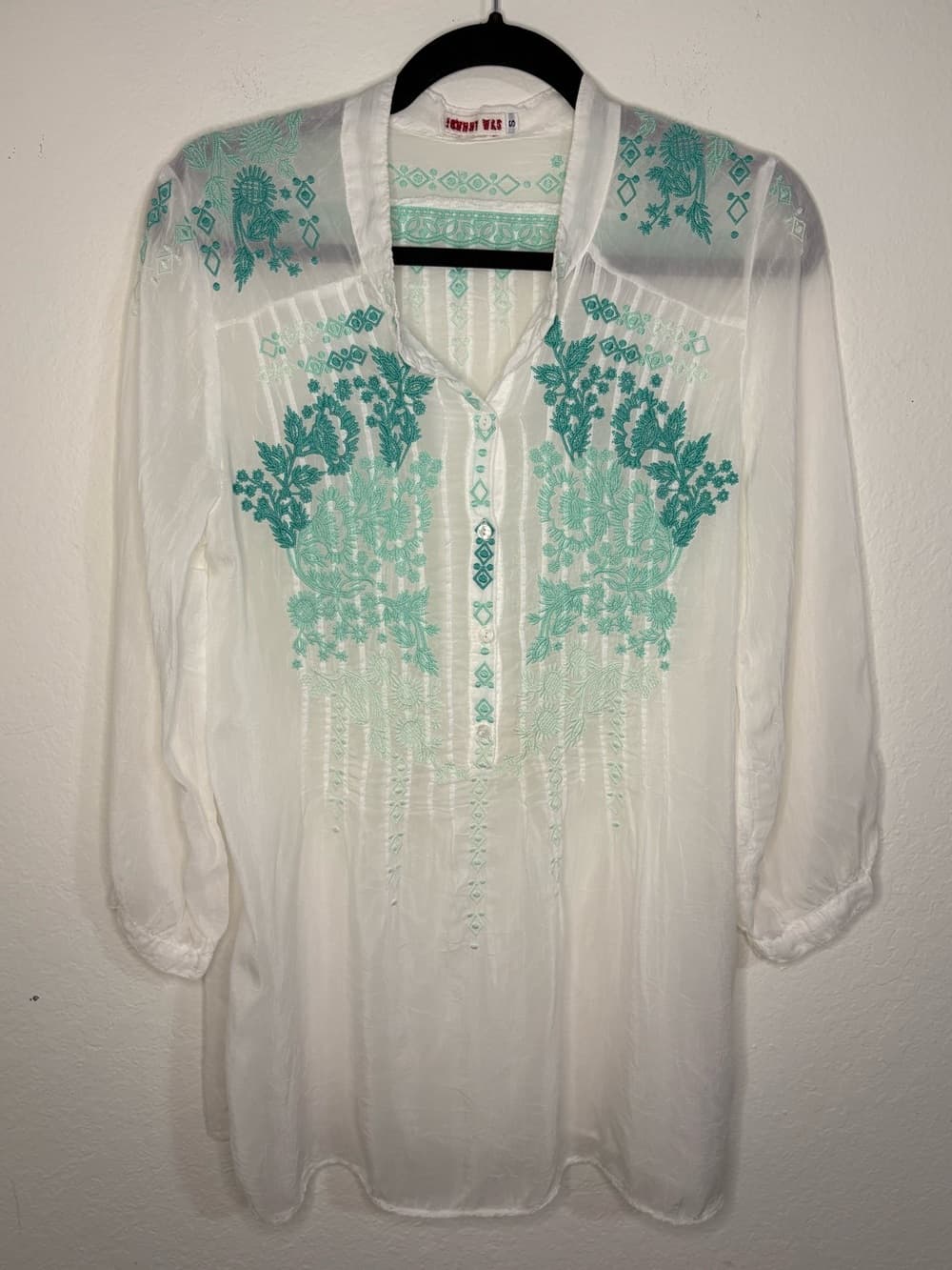 Johnny Was Embroidered Rayon Tunic Top Teal Boho Floral embroidery size Small - Thumbnail 2