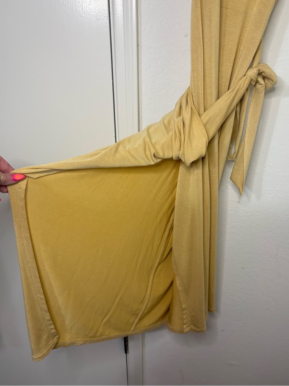 Vince Yellow Scoop Neck Camisole Wrap Dress Rayon size Small - Thumbnail 9