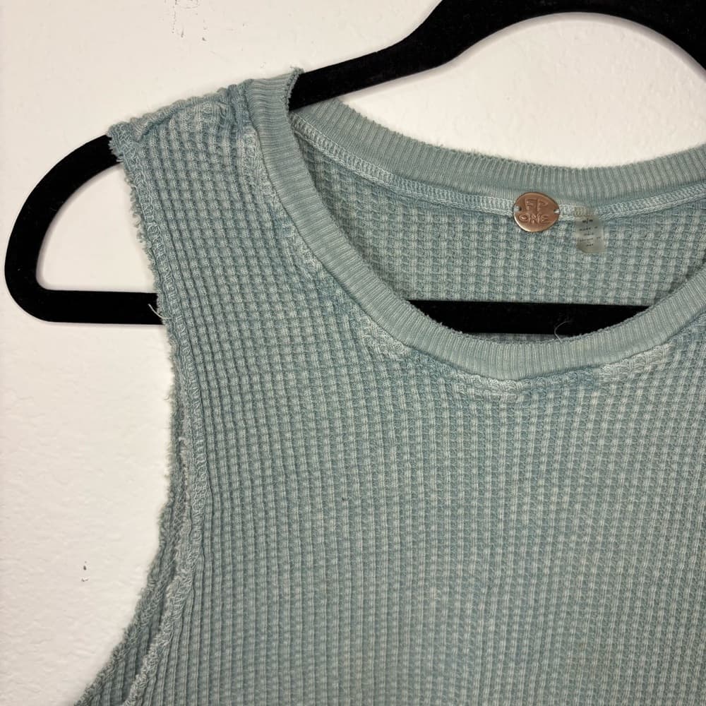 Free People FP One Sleeveless Interlaken Waffle Knit Tank size Medium - Thumbnail 4