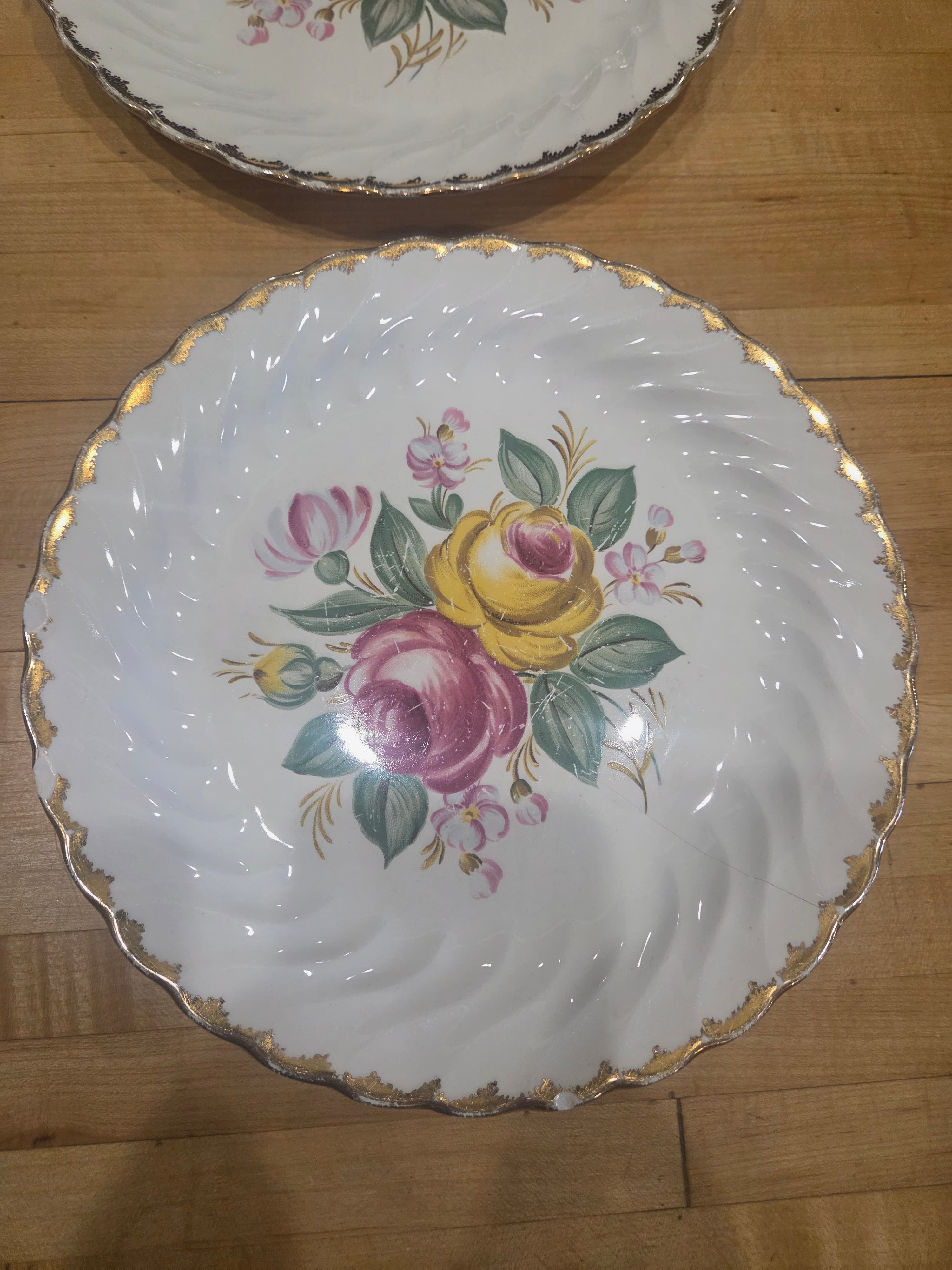 Vintage Royal Swirl Fine China Pink Yellow Rose Dinner Plates Set 4 Handled - Thumbnail 3