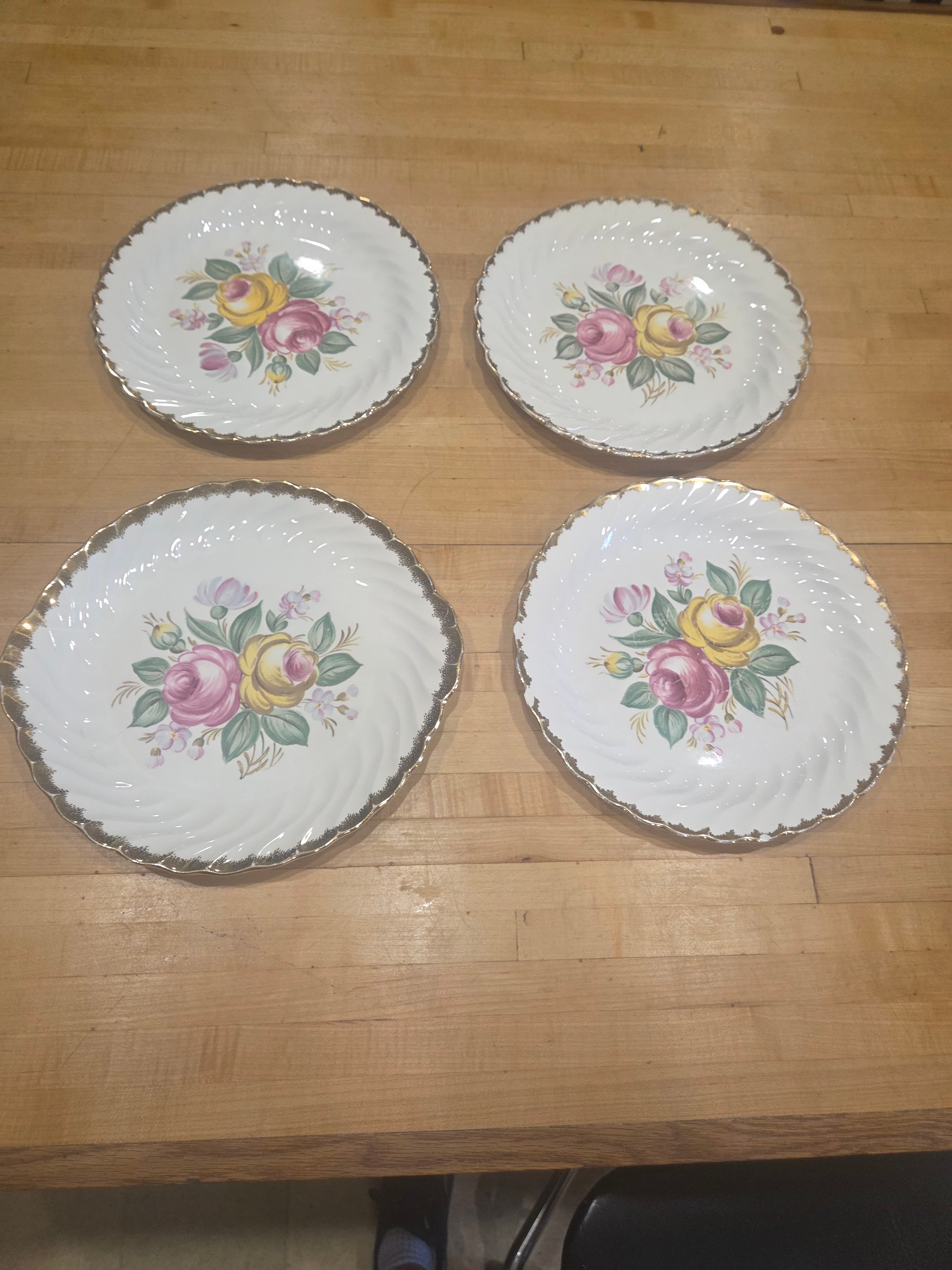 Vintage Royal Swirl Fine China Pink Yellow Rose Dinner Plates Set 4 Handled