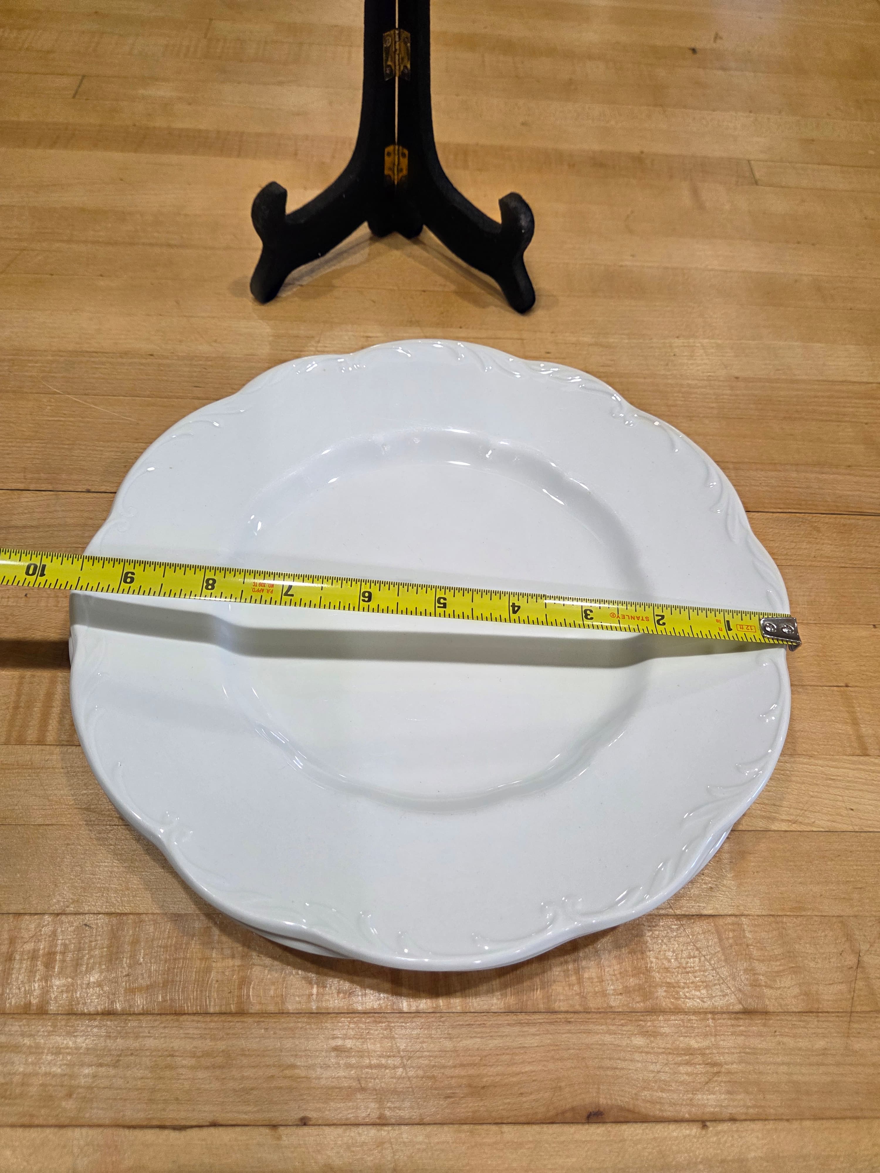 Vintage J G Meakin Sterling Colonial White Ironstone Dinner Plates Set 2 - Thumbnail 5