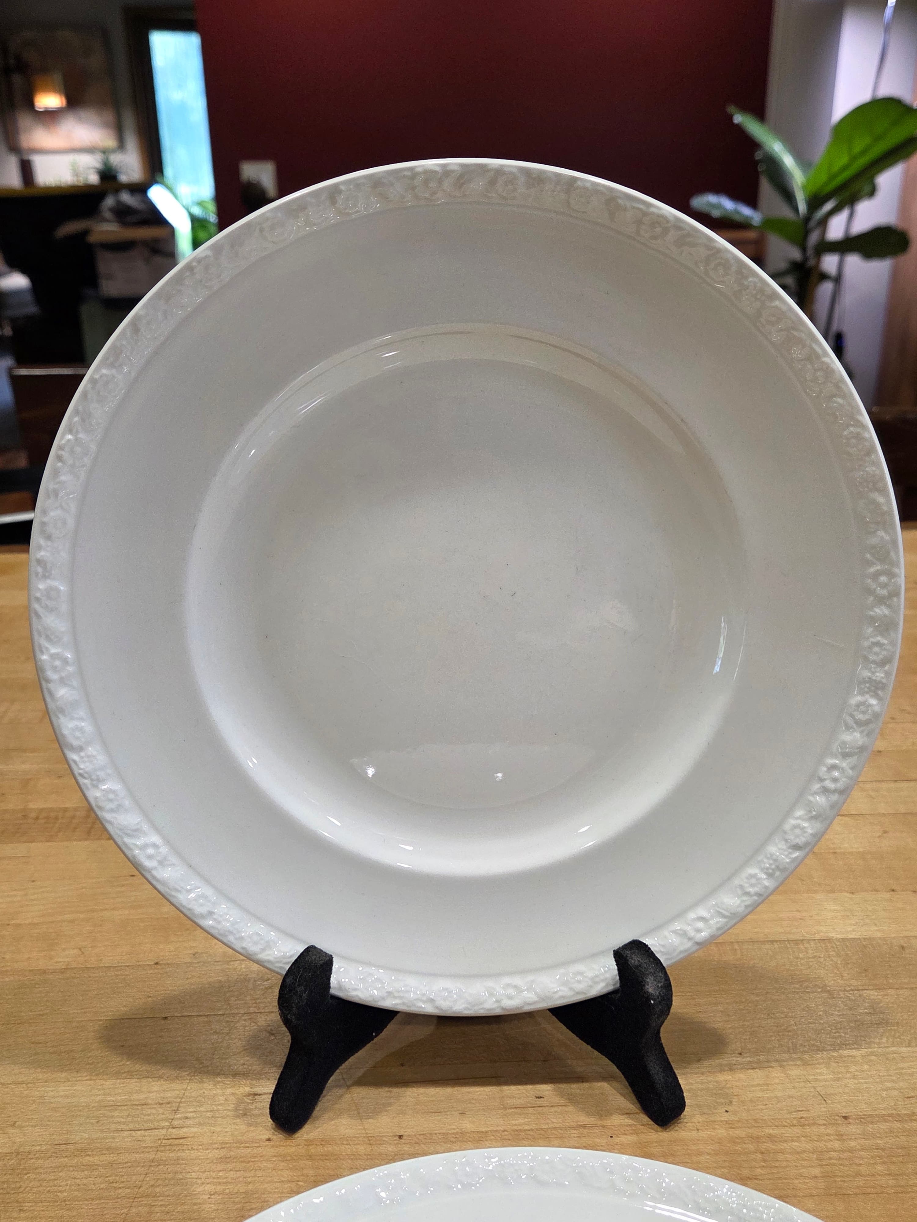 Vintage Enoch Wedgwood Tunstall White Ironstone Plates Set 2 Raised Fruit Rim - Thumbnail 2