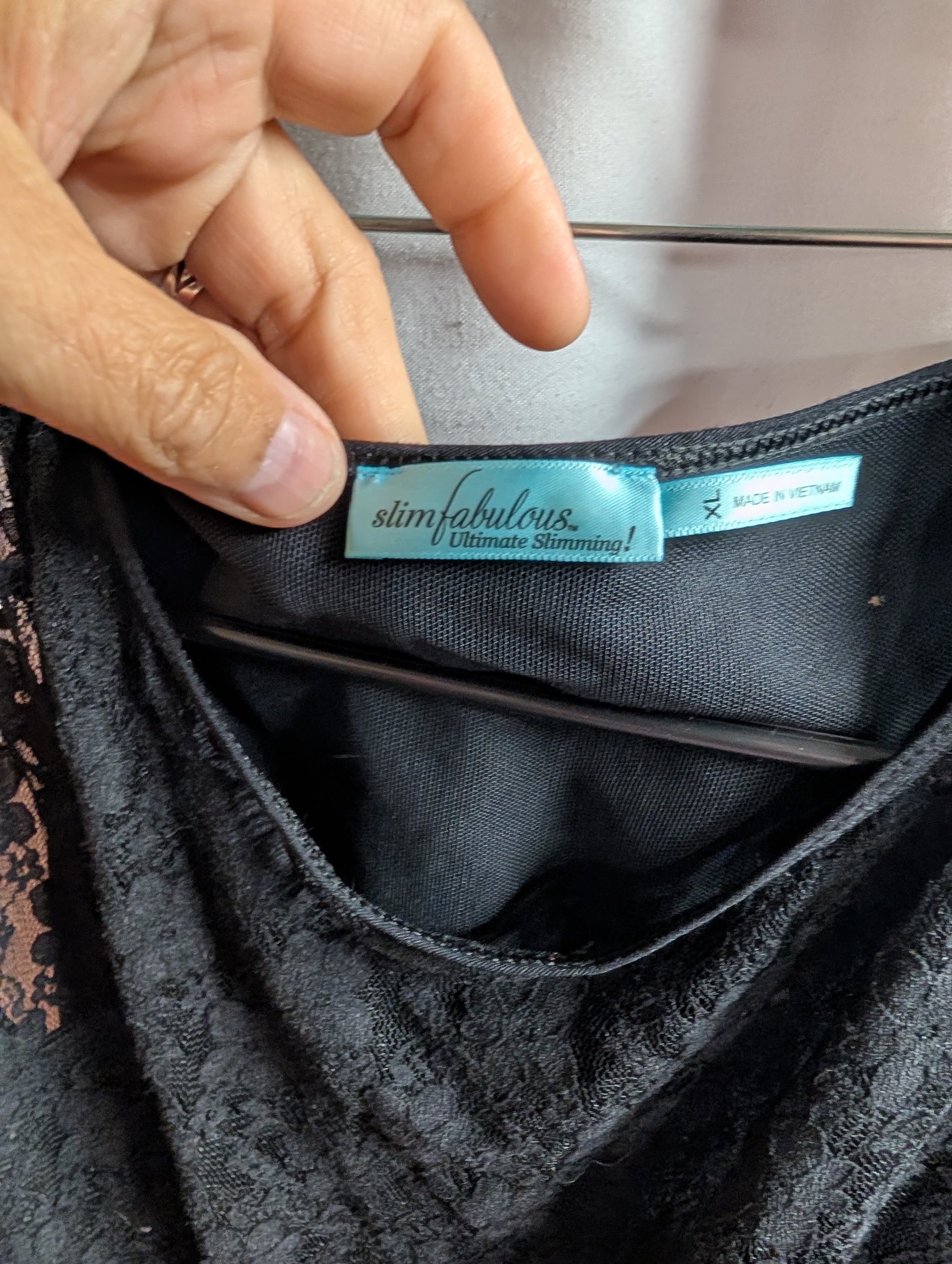 Slim Fabulous Black Lace Sleeveless Top - Thumbnail 2