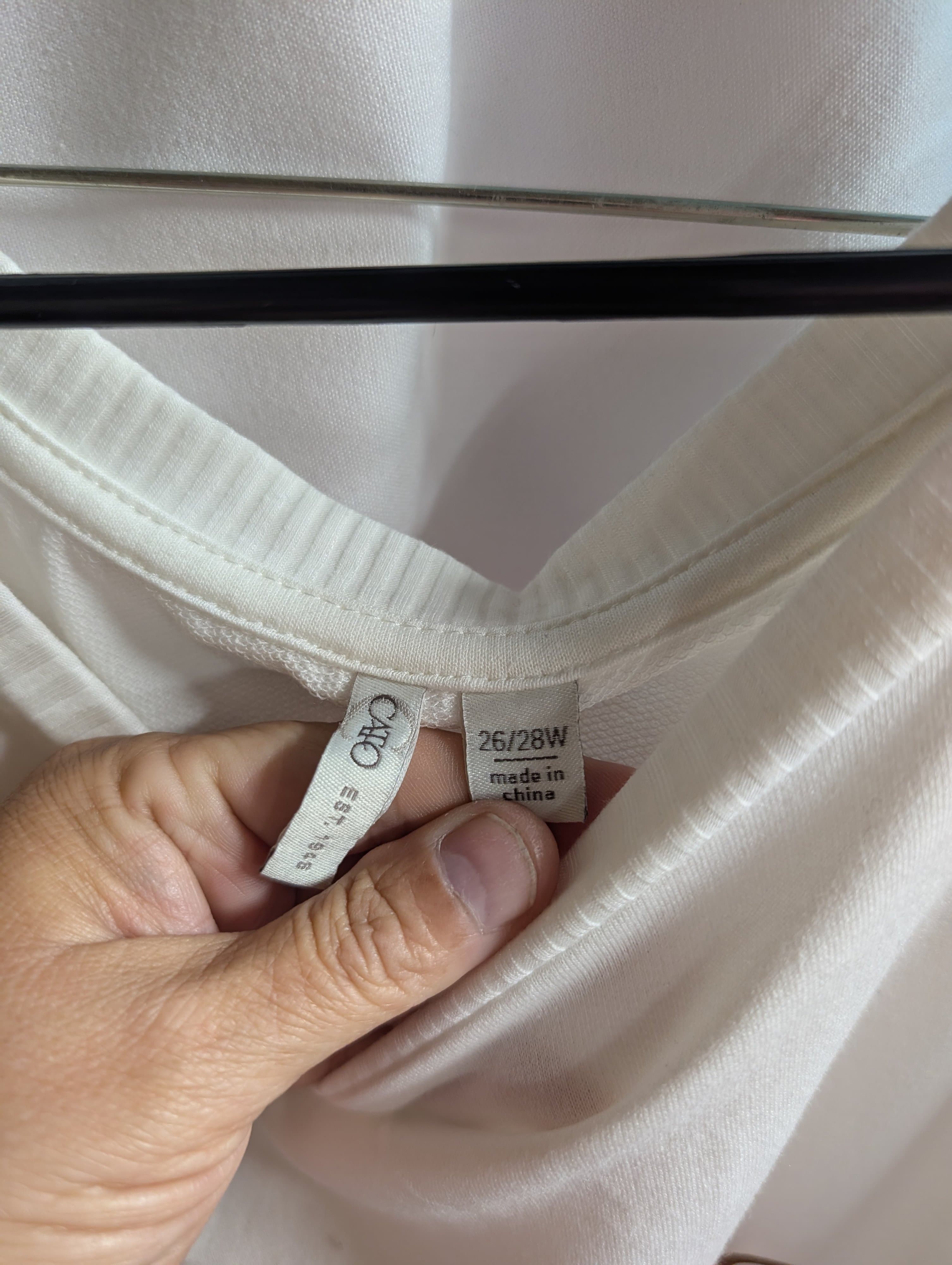 Cato Women's Long Sleeve Top 26/28W 'Pinch Proof' - Thumbnail 2