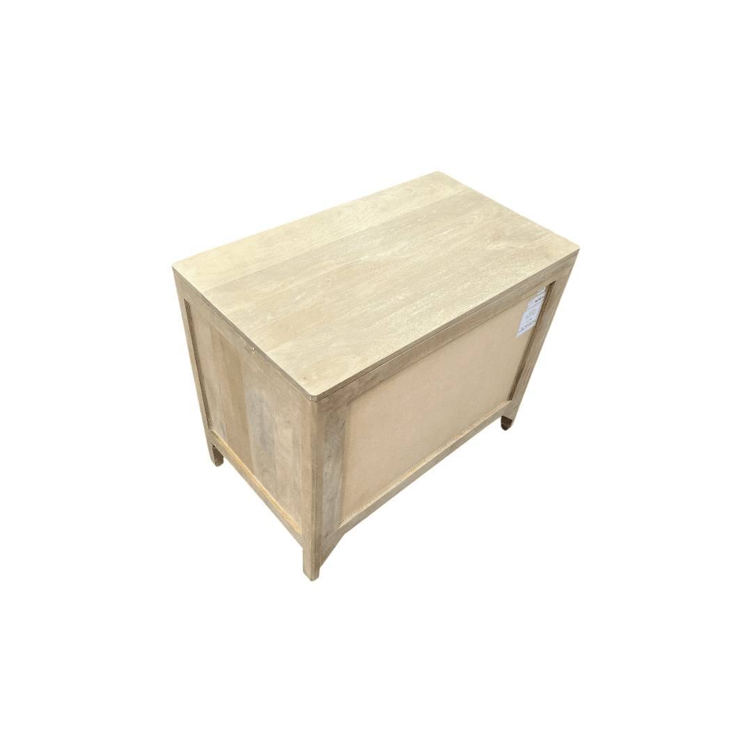 Lulu and Georgia Hannah 3-Drawer Nightstand - Thumbnail 13