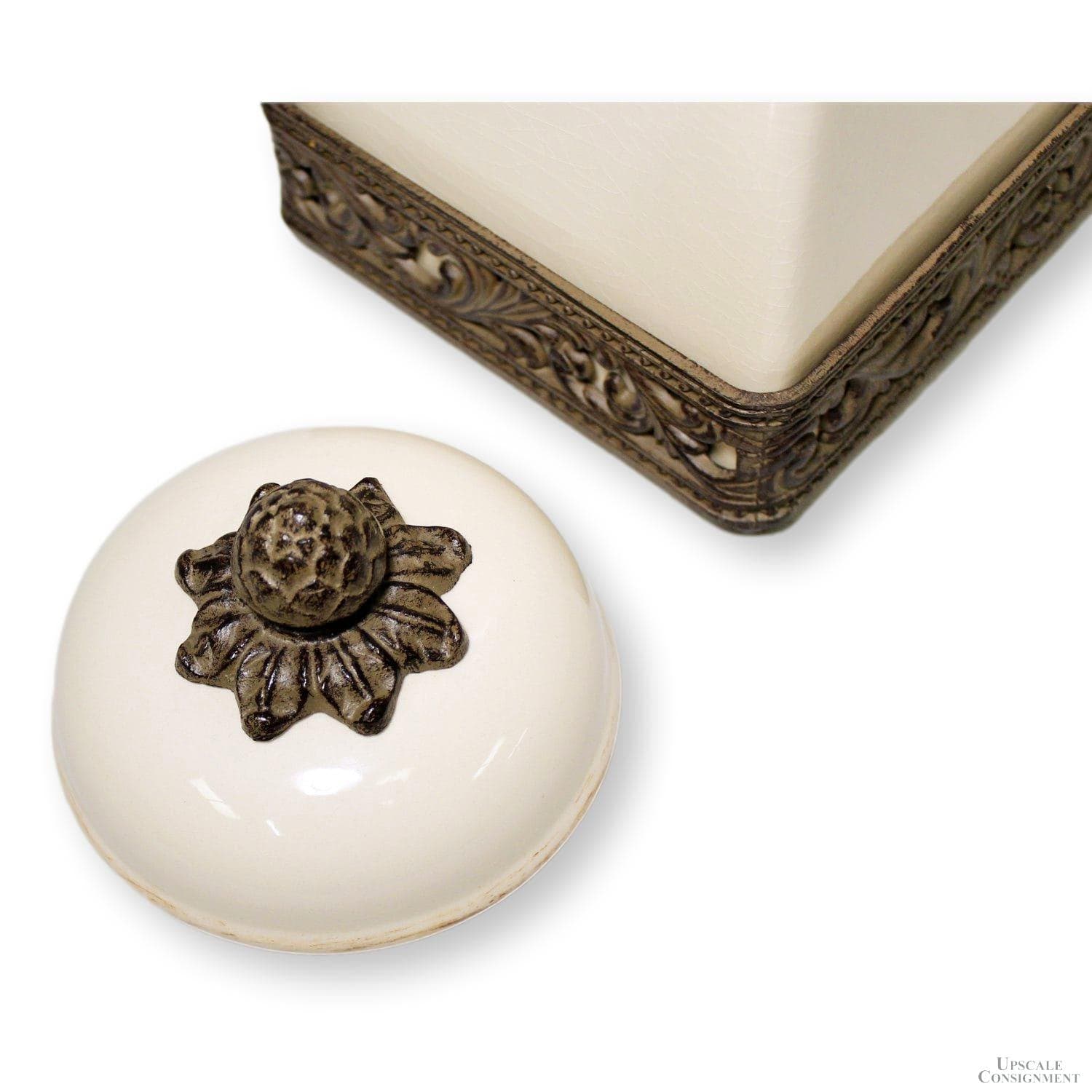 Gracious Goods Ceramic Canister Set - Thumbnail 3