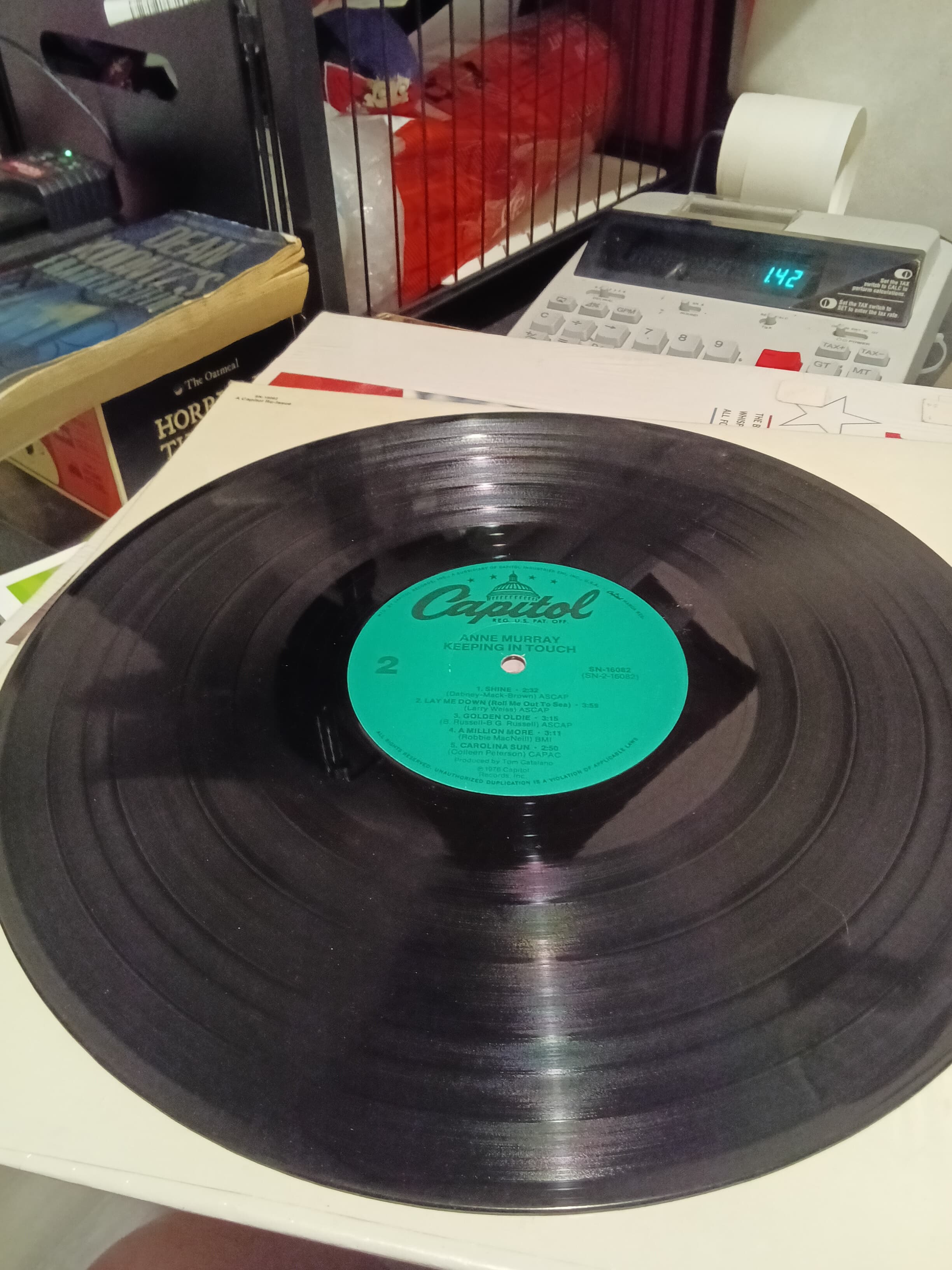 Capitol Records 1976 Vinyl Album Re-Issue - Thumbnail 5