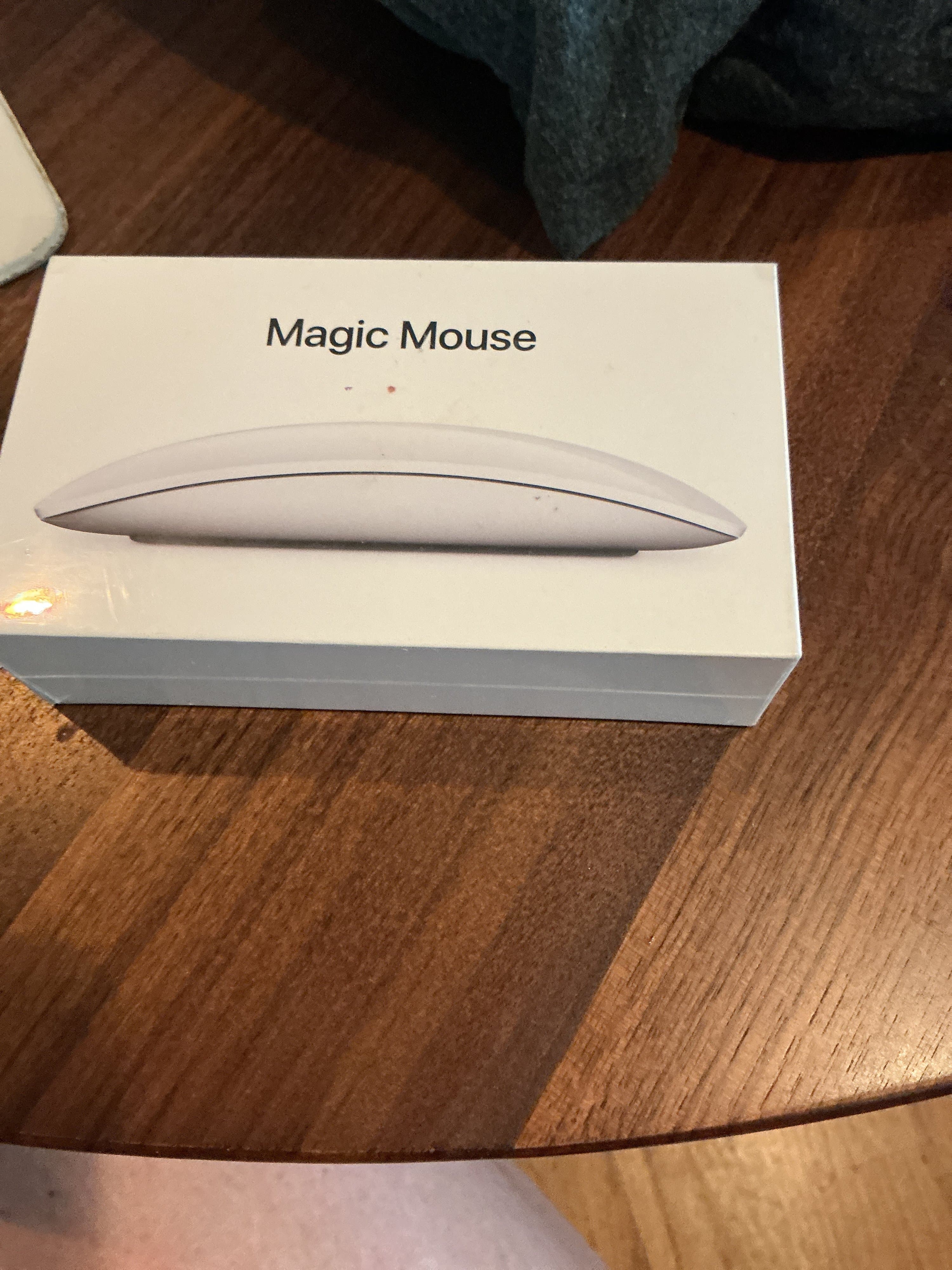 Apple Magic Mouse MK2E3AM/A Wireless brand new unopened - Thumbnail 2