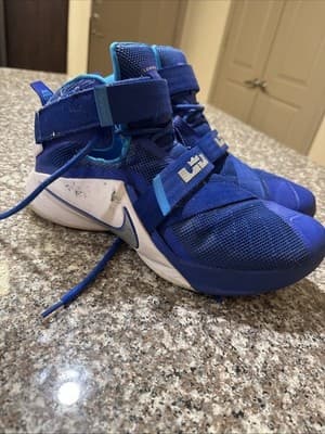 Excellent- Nike LeBron Soldier Blue High Top Basketball Sneakers- Size 11.5 Mens - Thumbnail 2