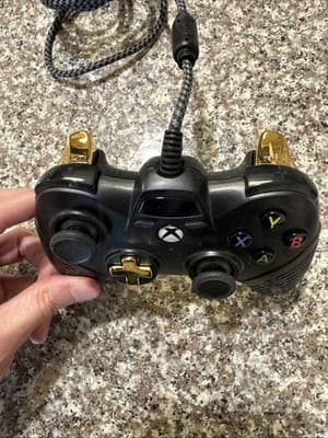 PowerA Microsoft Xbox 360 Black gold Wired Controller W/USB adapter - Thumbnail 2