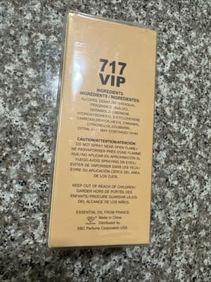 717 VIP Rose Eau de Parfum Spray 3.8 fl oz - Thumbnail 3