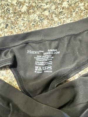 Hanes Black Thong Size 6 Medium - Thumbnail 3