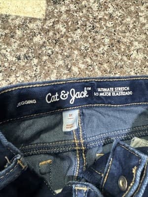 Cat And Jack Girls Straight Leg Stretch Jeans Blue Size 5T Waist Comfy - Thumbnail 3