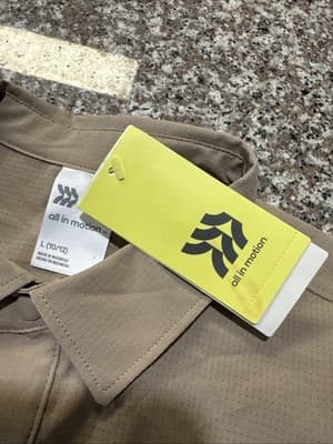 All in Motion Snap Button Up Shirt L (10/12) Tan Moisture Wicking Quick Dry NWT - Thumbnail 3