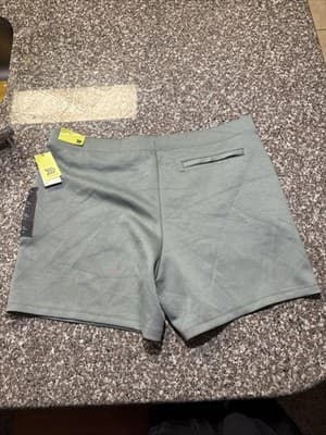 SOFT All in Motion Stone Sleek Spacer Shorts 7" Inseam Elastic Waist Women's XXL - Thumbnail 3