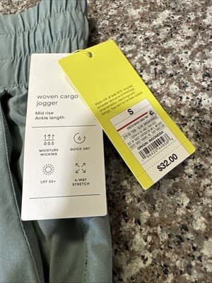 All In Motion Mid Rise Woven Cargo Jogger Olive Green - Size Small - NEW TAGS - Thumbnail 2