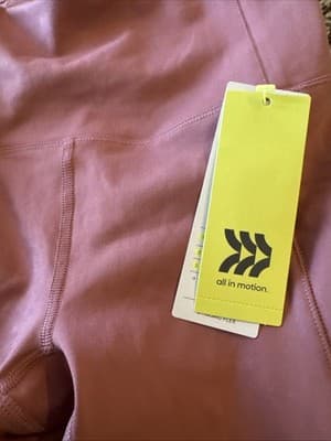All in Motion Dynamic Flex High Rise Pocketed Leggings Ultra Blush Pink - Small - Thumbnail 2