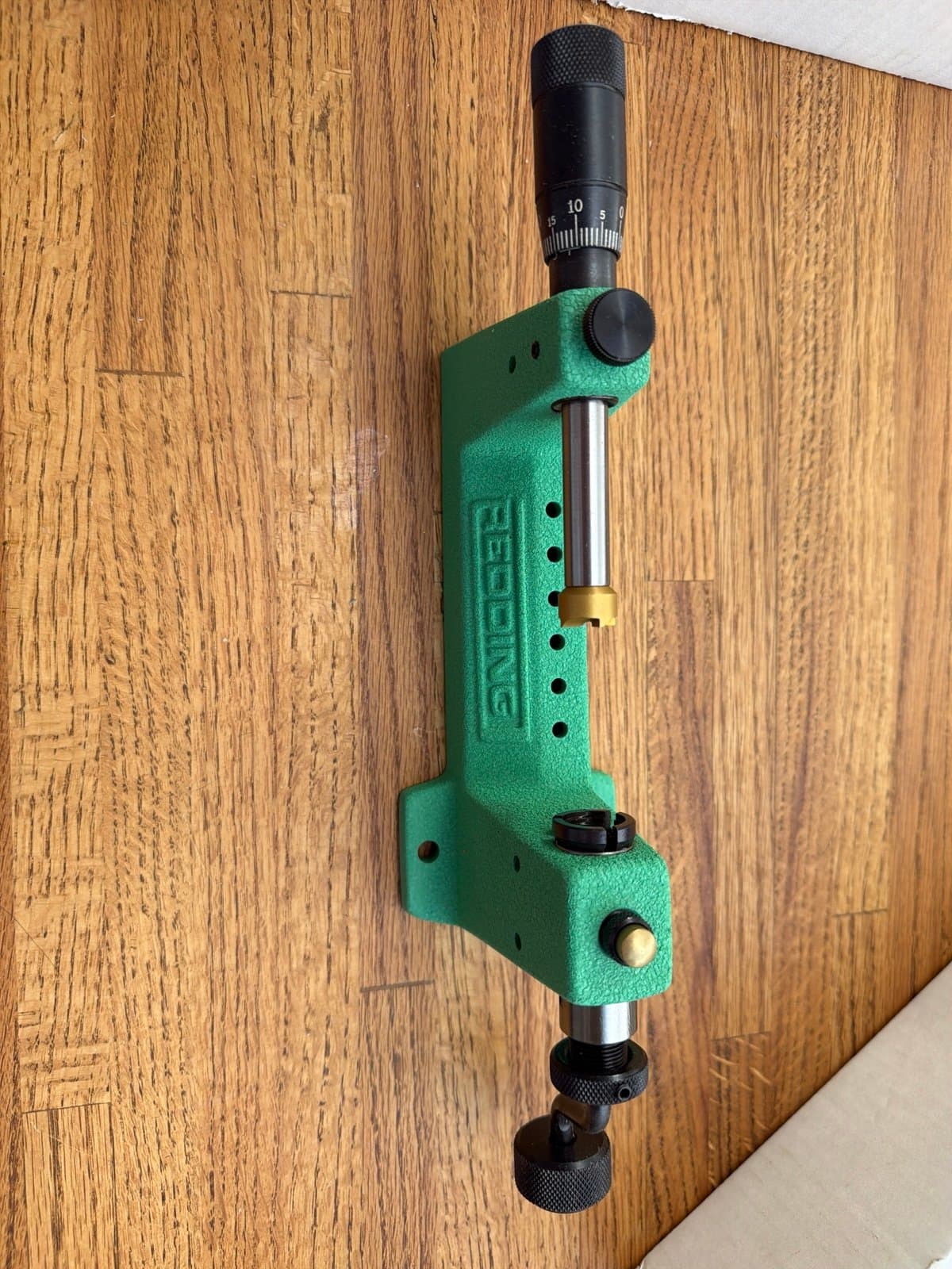 Redding model 2400 case trimming lathe - Thumbnail 2