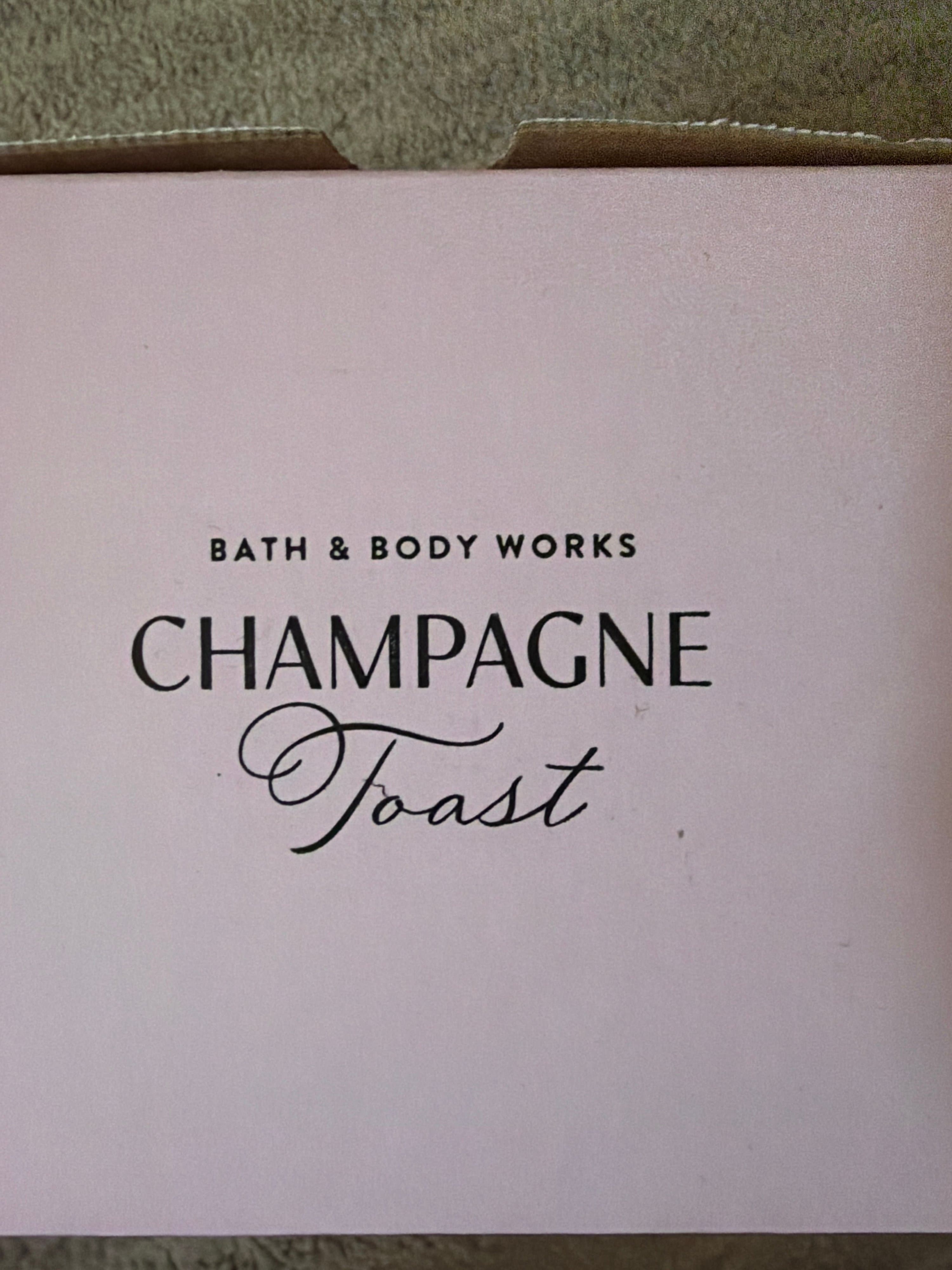 Bath & Body Works Champagne Toast Gift Set lotion mist candle bag wallflower - Thumbnail 2