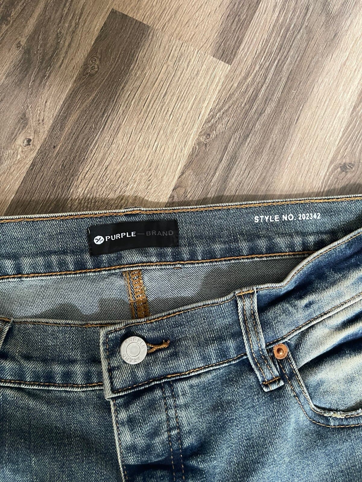 Jeans - Thumbnail 3