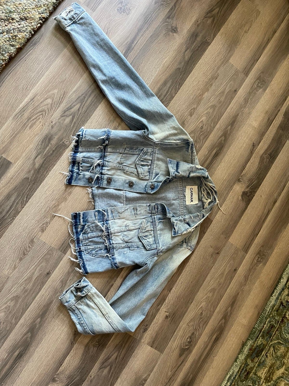 Jacket - Thumbnail 2