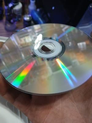 Alien Thunder (DVD) - Thumbnail 4
