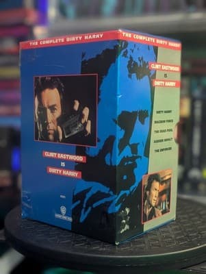 The Complete Dirty Harry Video Collection Clint Eastwood 5 VHS Tapes - Thumbnail 3