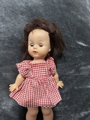 A Vintage Effanbee-style Composition Or Plastic Doll In A Gingham Dress. 12 Inch - Thumbnail 6
