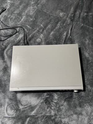 CyberHome CH-DVD 500 DVD Player Without Remote Tested Not Working for Parts - Thumbnail 2