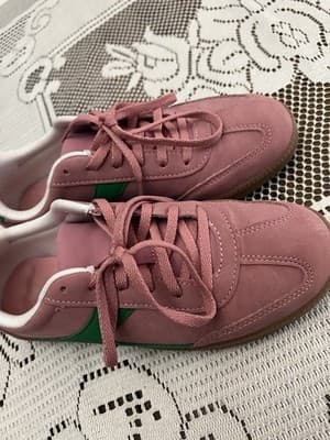 No Boundaries Pink and Green Casual Sport Sneakers Women's Size 7 - Thumbnail 9