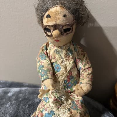 Vintage Cloth Doll Resembling An Elderly Woman with Floral Dress. 15 Inches Tall - Thumbnail 4