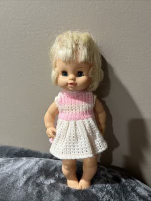 Vintage 1960s-70s Hong Kong Doll Blond Pigtails Pink & White Crochet Dress 7" - Thumbnail 2