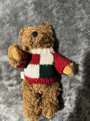 TENDER HEARTED COLLECTIBLES Teddy Bear Plush 8”Red, White & Green Knit Sweater - Thumbnail 2