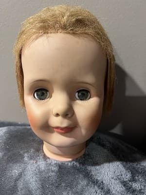 Vintage Composition/Plastic Head of The Play Doll with Blonde Synthetic Hair. 9" - Thumbnail 2