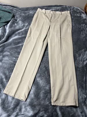 Levi Strauss and Co. Classic Fit Dress Pants Size W33/L32 - Thumbnail 5