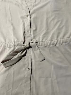 CICIBIRD Beige Peplum Button-Up Chiffon Sleeveless Tie Waist Blouse Top Sz XL - Thumbnail 3